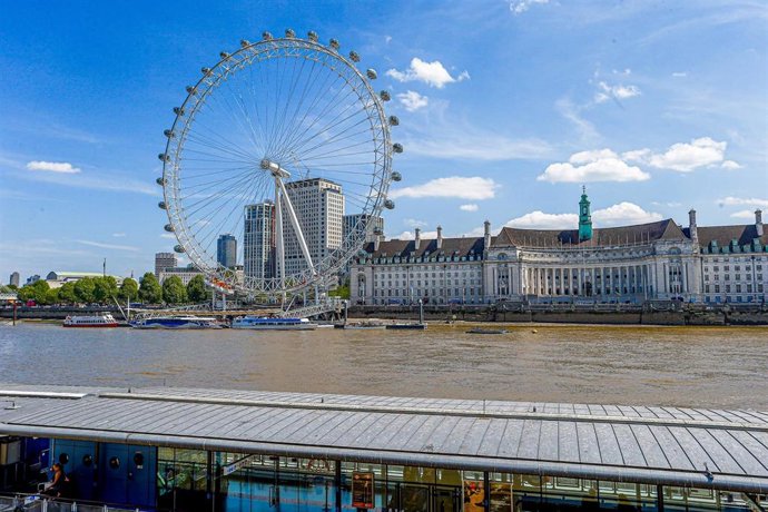 Imagen de la noria del London Eye en Londres.