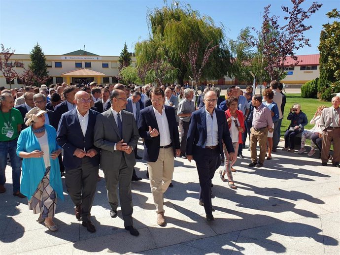 Fernández Mañueco a su llegada a la feria Salamac