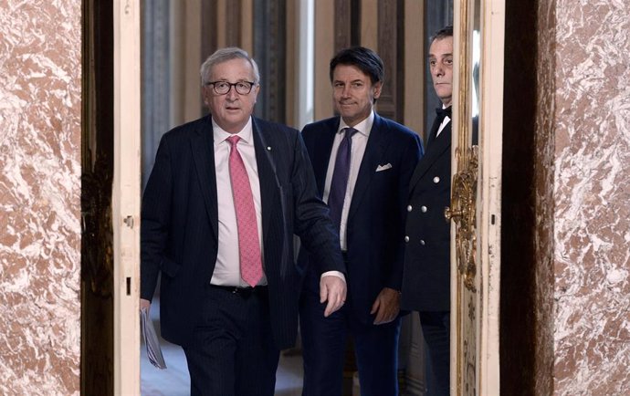 Jean-Claud Juncker y Giuseppe Conte