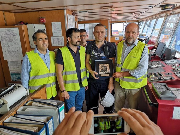 La naviera turca Akkon Lines elige el Puerto de Valencia para empezar a operar en España