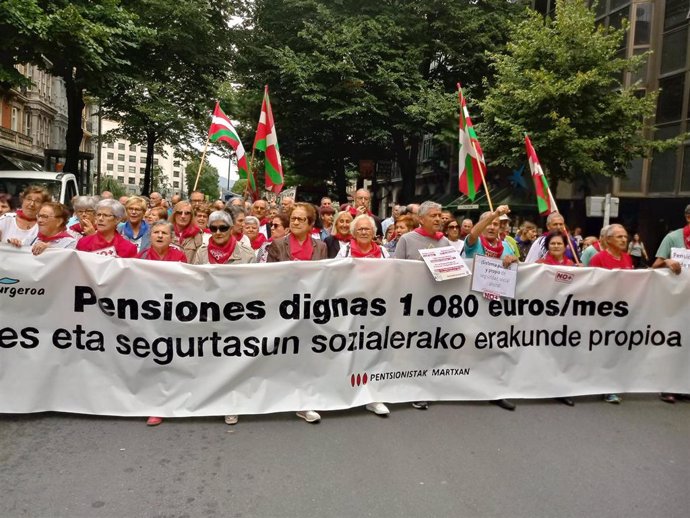 Imagen de la manifestación de pesionistas que hoy ha recorrido las calles de Bilbao