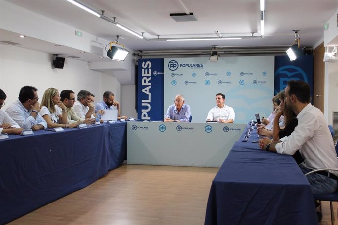 Amat y García clausuran el comité de dirección del PP