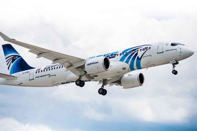 A220 de Egyptair
