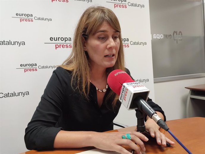 La presidenta de CatECP en el Parlament, Jéssica Albiach, en una entrevista de Europa Press