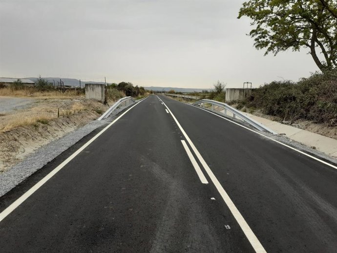Acaban las obras de la carretera de Carcaboso a Valdeobispo
