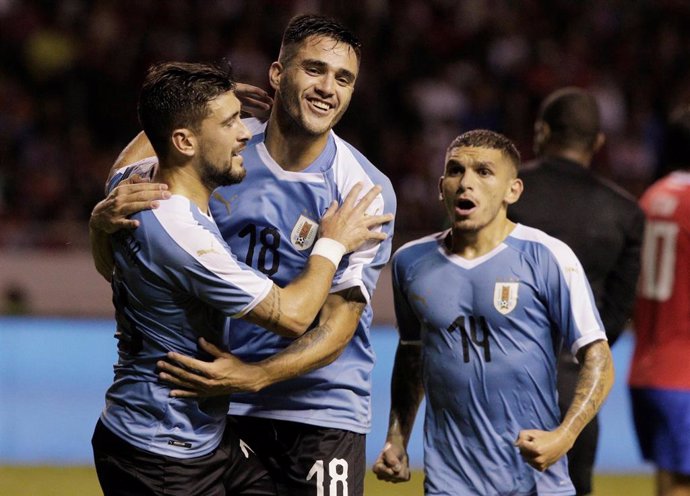 Fútbol.- Uruguay gana como visitante a Costa Rica en un partido amistoso