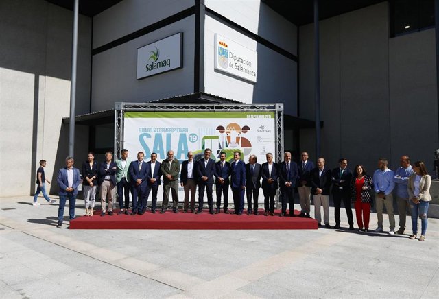 Celebración del Día de Portugal en la Feria Agropecuaria de Salamanca.