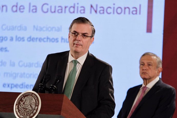 Marcelo Ebrard y Andrés Manuel López Obrador