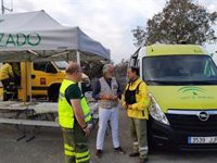 Unos 40 vecinos pasan la noche en el polideportivo de El Ronquillo (Sevilla) tras ser desalojados por el fuego
