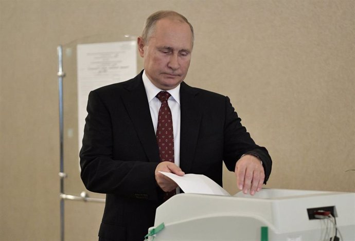 El presidente ruso, Vladimir Putin, vota en las elecciones locales y regionales de este 8 de septiembre