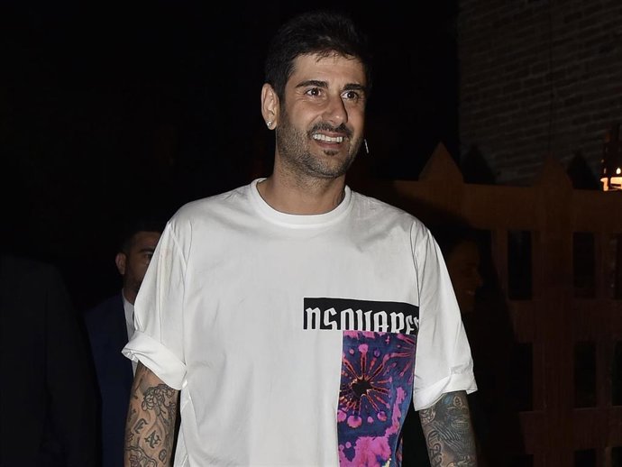 Melendi se ausenta de la celebración de su boda para explicar cómo ha ido