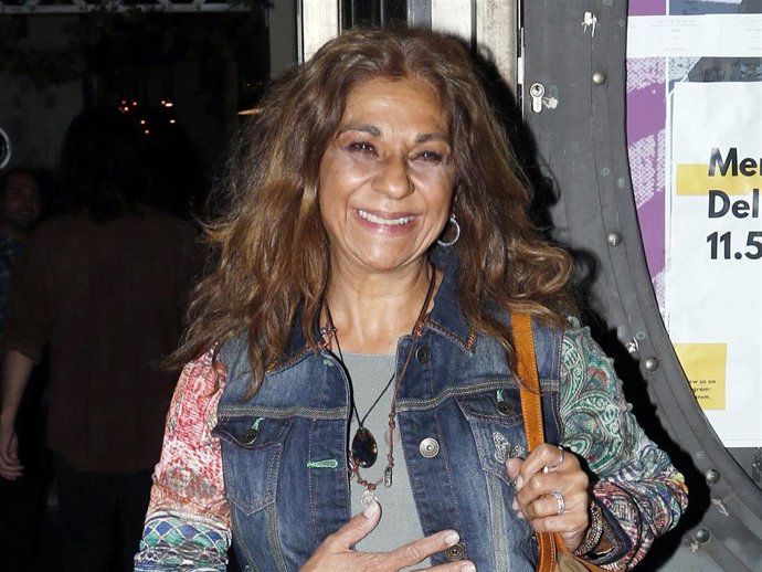 CUMPLEAÑOS DE LOLITA FLORES