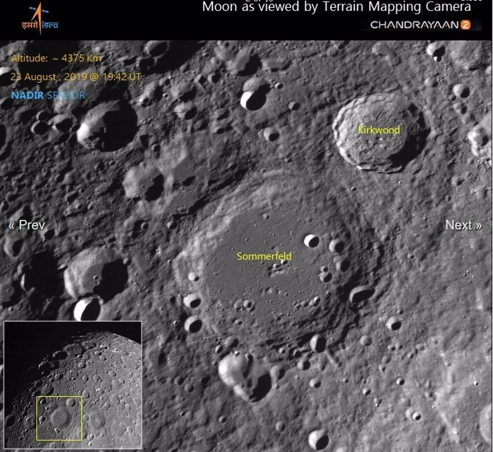 India localiza su módulo de aterrizaje perdido en la superficie lunar