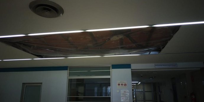 Caída del techo en el Arnau