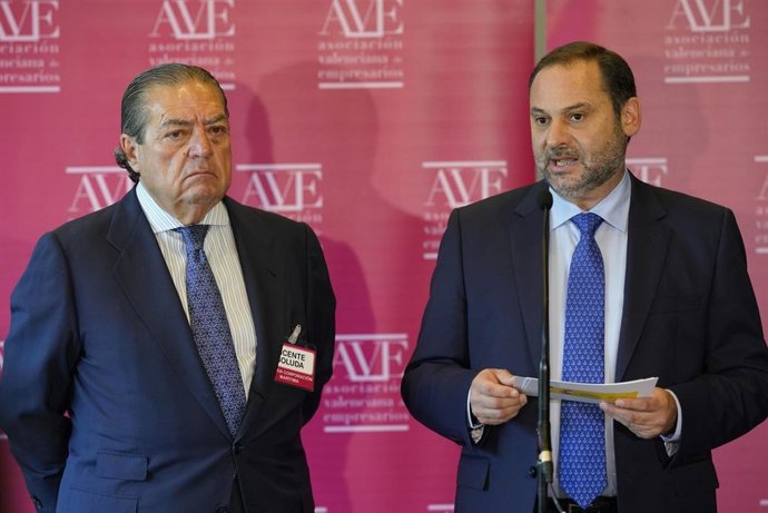 Vicente Boluda y José Luis Ábalos