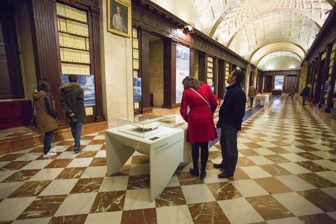 Galería expositiva en el Archivo de Indias