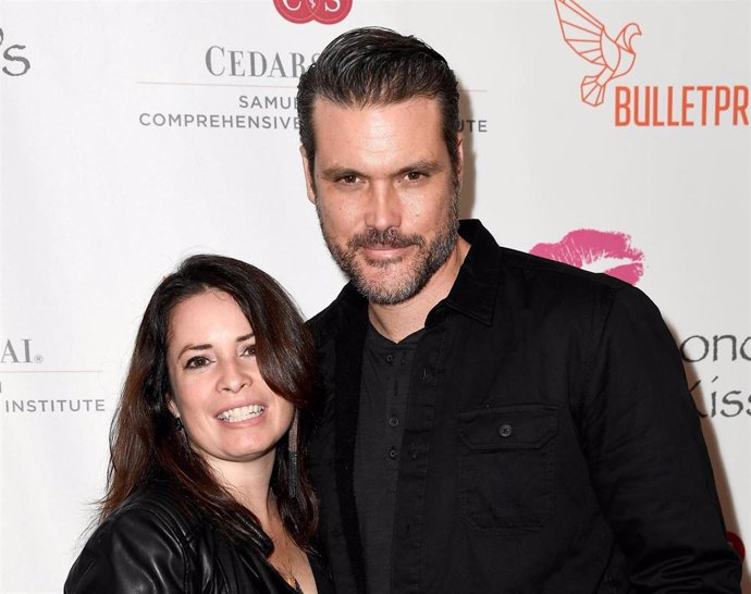 Holly Marie Combs y Mike Ryan