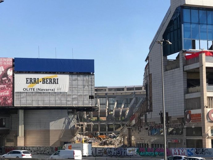 El estadio Vicente Calderón, actualmente en proceso de demolición.
