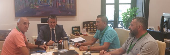 Reunión de representantes de CSIF-A con el viceconsejero de Presidencia, Administración Pública e Interior de la Junta, Antonio Sanz.