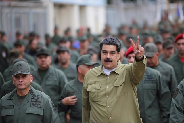 El presidente de Venezuela, Nicolás Maduro, en un desfile militar