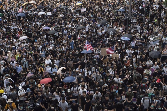 Imagen de archivo de los manifestantes de Hong Kong concentrados ante el Consulado de Estados Unidos