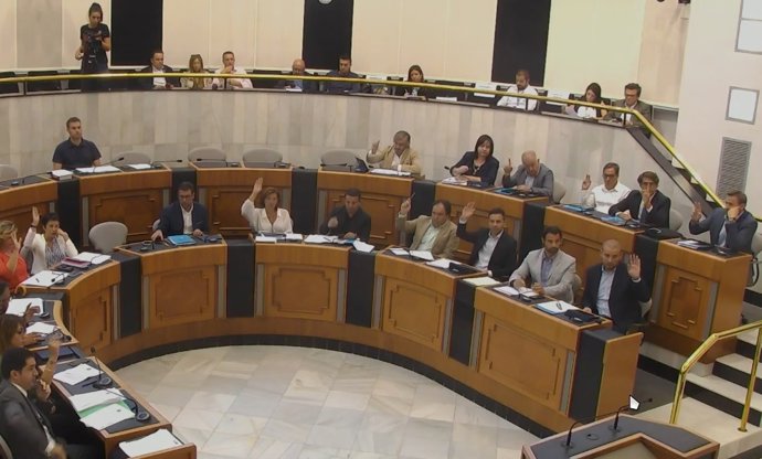Pleno de este miércoles en la Diputación de Alicante.