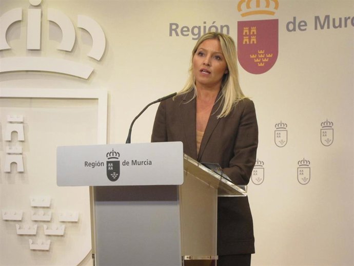 La portavoz del Gobierno regional, Ana Martínez Vidal, da cuenta de los nuevos nombramientos del organigrama del Ejecutivo regional