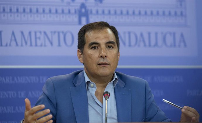 Rueda de prensa del portavoz del Grupo Parlamentario Popular, José Antonio Nieto