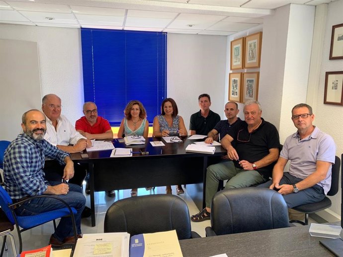 Reunión con las unidades de asistencia a municipios