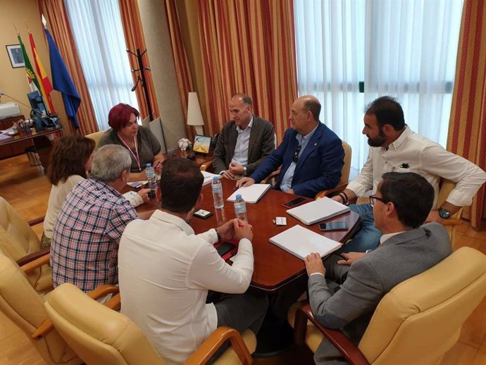 La Junta de Extremadura y las diputaciones provinciales trabajarán coordinadas p