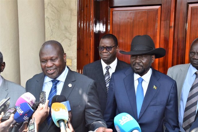 Sudán del Sur.- Kiir y Machar se comprometen a que haya gobierno de unidad en Su