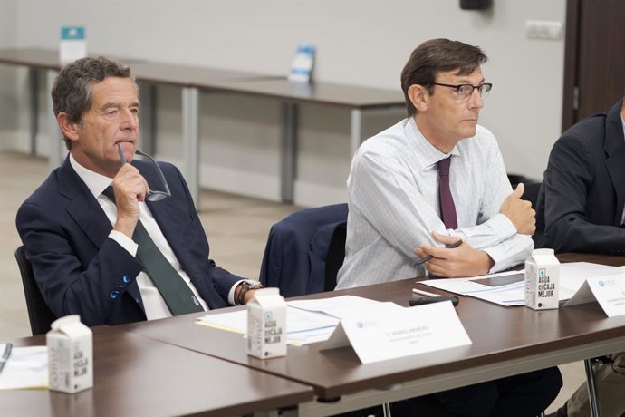 Mario Armero, vicepresidente ejecutivo de Anfac (izquierda), en la sesión sobre el hidrógeno