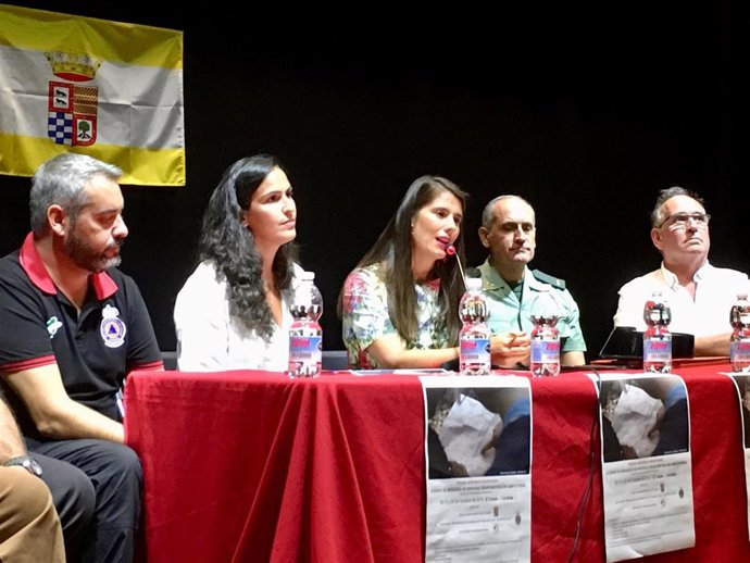 Cabello (centro) presenta el II curso de búsqueda de personas desaparecidas en el ámbito rural