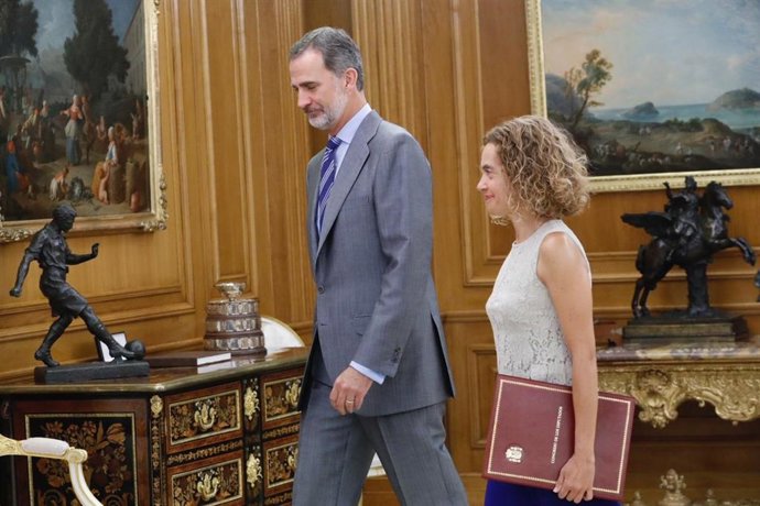 El Rey recibirá mañana a la presidenta del Congreso en el Palacio de la Zarzuela