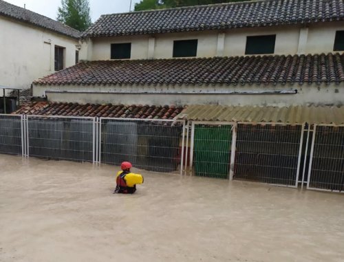 Bomberos realizan rescates y desalojos por la DANA en la Comunitat Valenciana