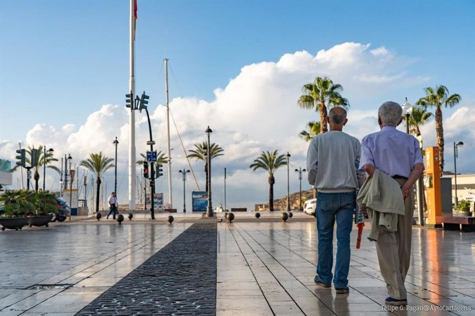 Cartagena se mantiene en alerta roja por fuertes lluvias y tormentas hasta mañana viernes aunque, de momento, sin inidencias