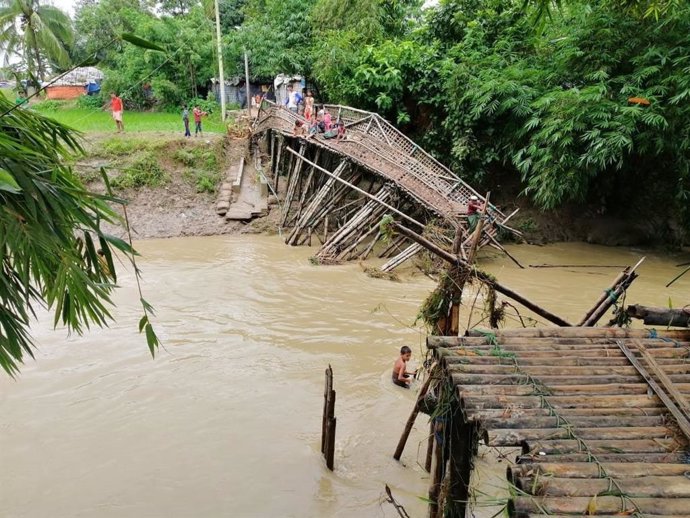 Temporal de lluvias en los campos de refugiados ronhingyas en Bangladesh