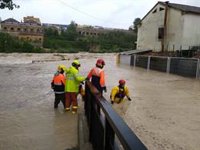 Tres heridos trasladados a hospitales tras ser rescatados en Ontinyent y Canals (Valencia) por las fuertes lluvias