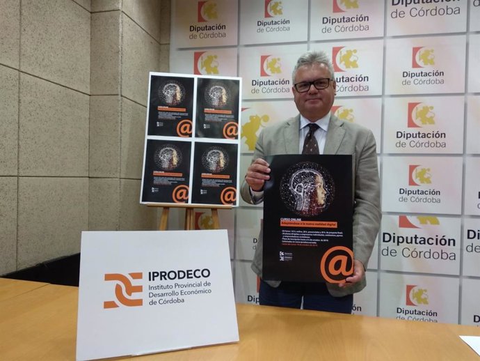 Morales presenta el programa formativo 'Adaptándose a la nueva realidad digital 2019'