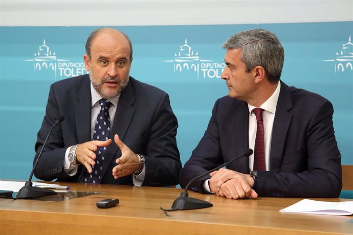 El vicepresidente del Gobierno, José Luis Martínez Guijarro, se reúne con el presidente de la Diputación de Toledo, Álvaro Gutiérrez