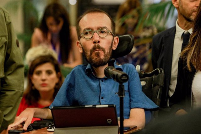 El secretario de Acción de Gobierno de Unidas Podemos, Pablo Echenique
