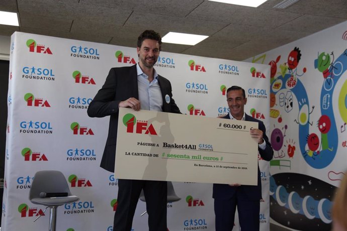 El jugador español Pau Gasol en un acto con la Gasol Foundation