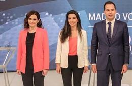 Los portavoces del PP, Vox y Cs en Madrid, Isabel Díaz Ayuso, Rocío Monasterio e Ignacio Aguado, en el debate de Telemadrid de la campaña electoral.