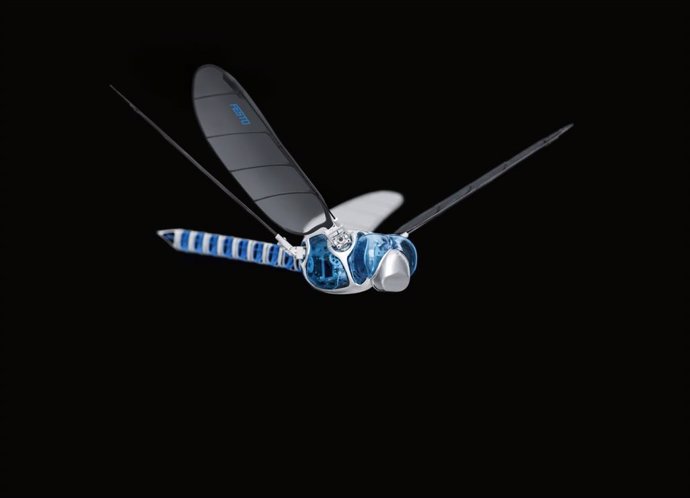 Los premios Guiness reconocen a la libélula BionicOpter como el insecto robótico