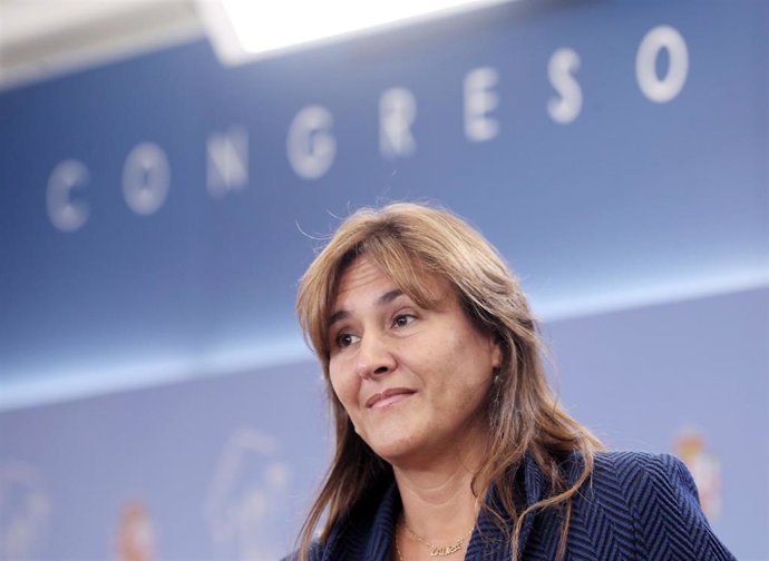 La portavoz de Junts en el Congreso, Laura Borrs, ofrece una rueda de prensa en el Congreso de los Diputados