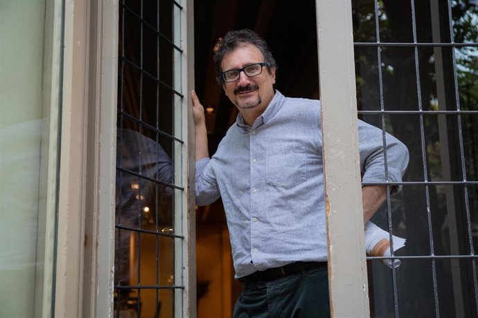 El escritor A.Sánchez Piñol en la presentación de su libro `Homenatge als caiguts de la editorial Rosa dels Vents, en el restaurante el Principal de l'Eixample, en Barcelona, a 13 de septiembre de 2019.