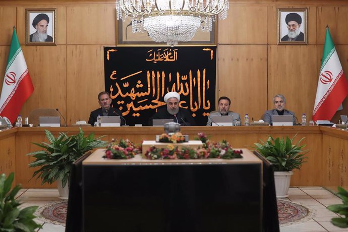 Hasán Rohani preside un encuentro del Gobierno