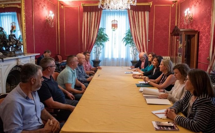 Reunión del Gobierno de La Rioja con los sindicatos agrarios