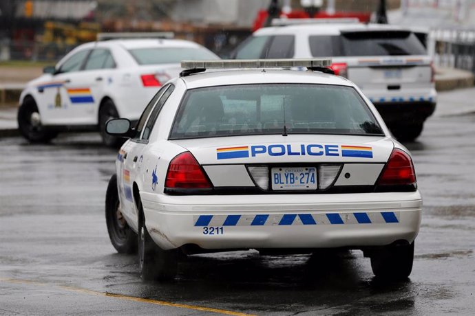 Vehículos de la Royal Canadian Mounted Police (Real Policía Montada de Canadá) en Ottawa, capital de Canadá
