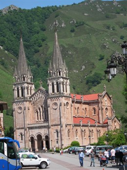 Basílica De Covadonga